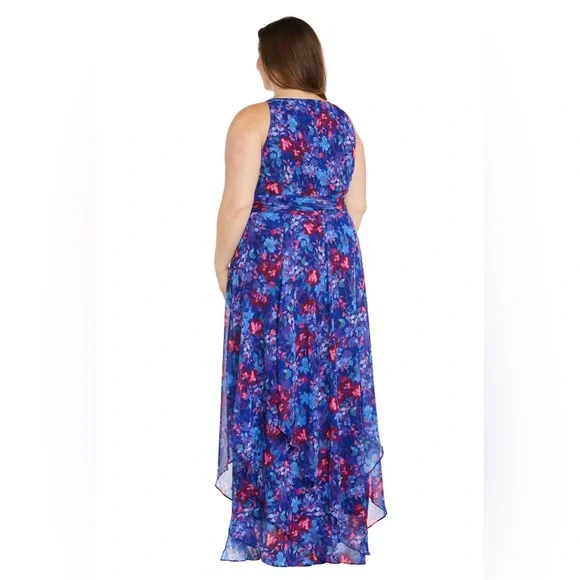 Long Printed Chiffon Dress with a Halter Keyhole Size 14W and 16W - Picture 2 of 5